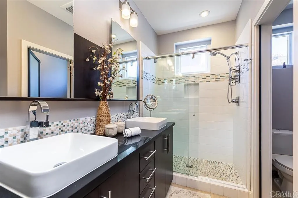 Photo #13: PTP2505188 Listing: Photo #13