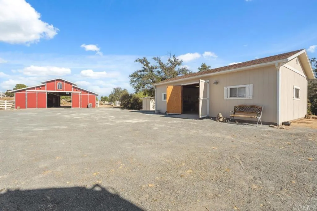 https://cdn.realtyfeed.com/cdn/127/306489128/0714bdeea156f389fee353614bac8087.webp