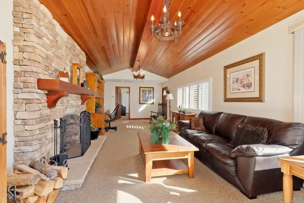 https://cdn.realtyfeed.com/cdn/127/306489128/19fbc22e70c6fc1c0948dbfd106622af.webp