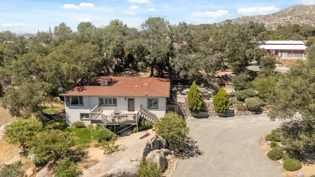 https://cdn.realtyfeed.com/cdn/127/306489128/5cc4f59654de03592094b5e190d51b12.webp