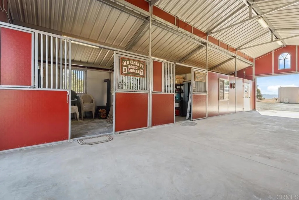https://cdn.realtyfeed.com/cdn/127/306489128/671563867b3cc45f44fae04e564463b4.webp