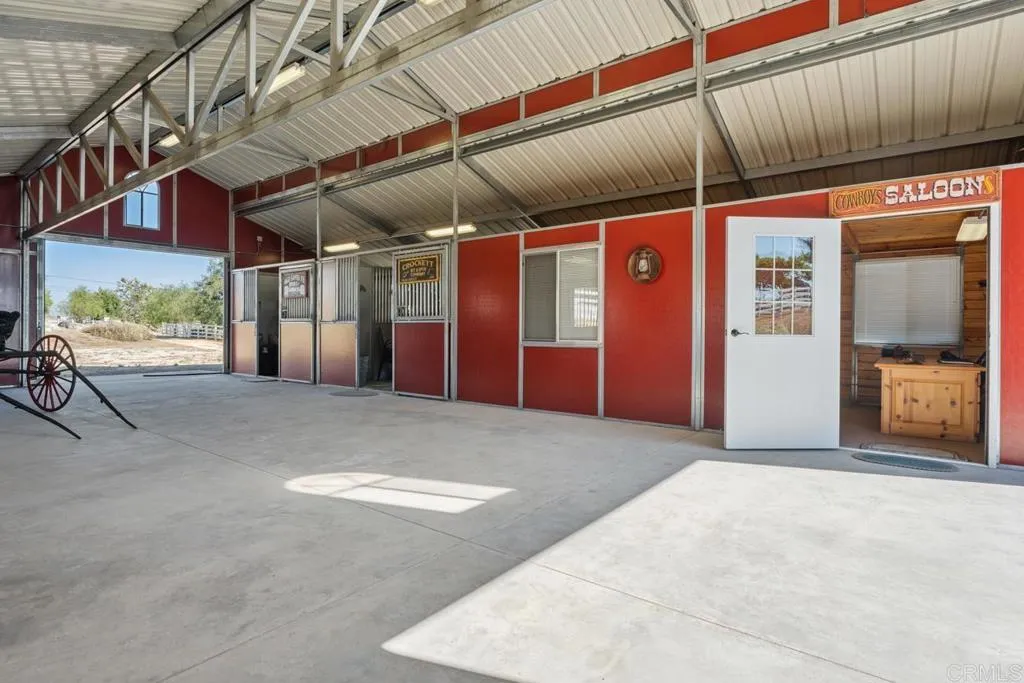 https://cdn.realtyfeed.com/cdn/127/306489128/747733bd1bc52024abd0d053959a3949.webp