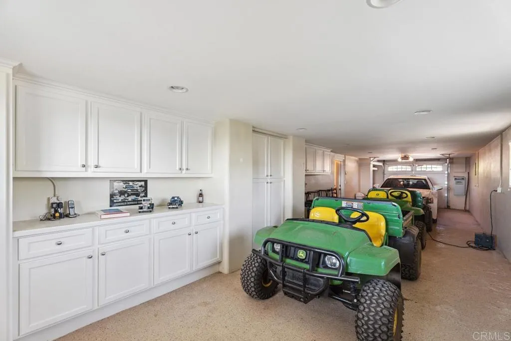 https://cdn.realtyfeed.com/cdn/127/306489128/7f7d1d0d3b99d0c65f587a2589d392d5.webp
