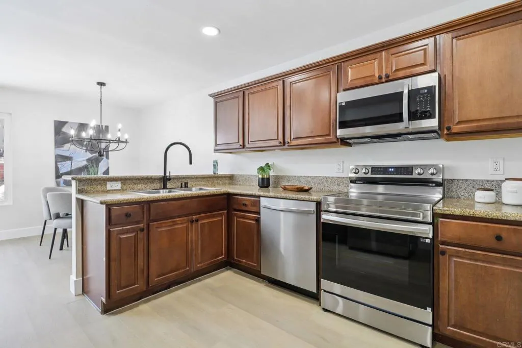 https://cdn.realtyfeed.com/cdn/127/306489227/1c76d378f0b098894a320fc143834dbf.webp