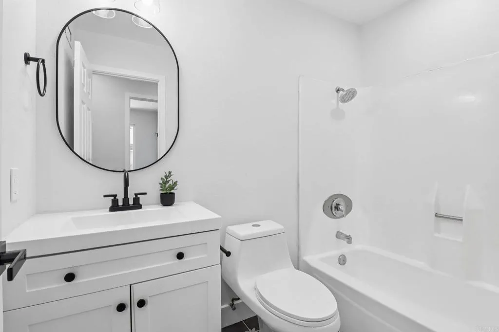 https://cdn.realtyfeed.com/cdn/127/306489227/4248892838f0e6c5f7925e28de49a358.webp