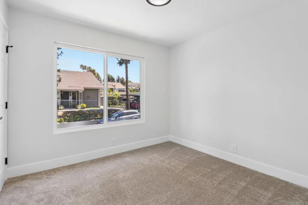 https://cdn.realtyfeed.com/cdn/127/306489227/6aa2ea7fc1ac7bef18d538948aa11f25.webp