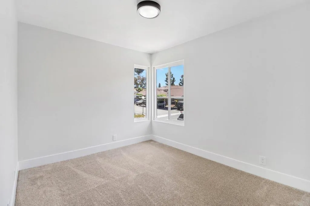 https://cdn.realtyfeed.com/cdn/127/306489227/82725177685643c0810d8bbfbc9b76fe.webp