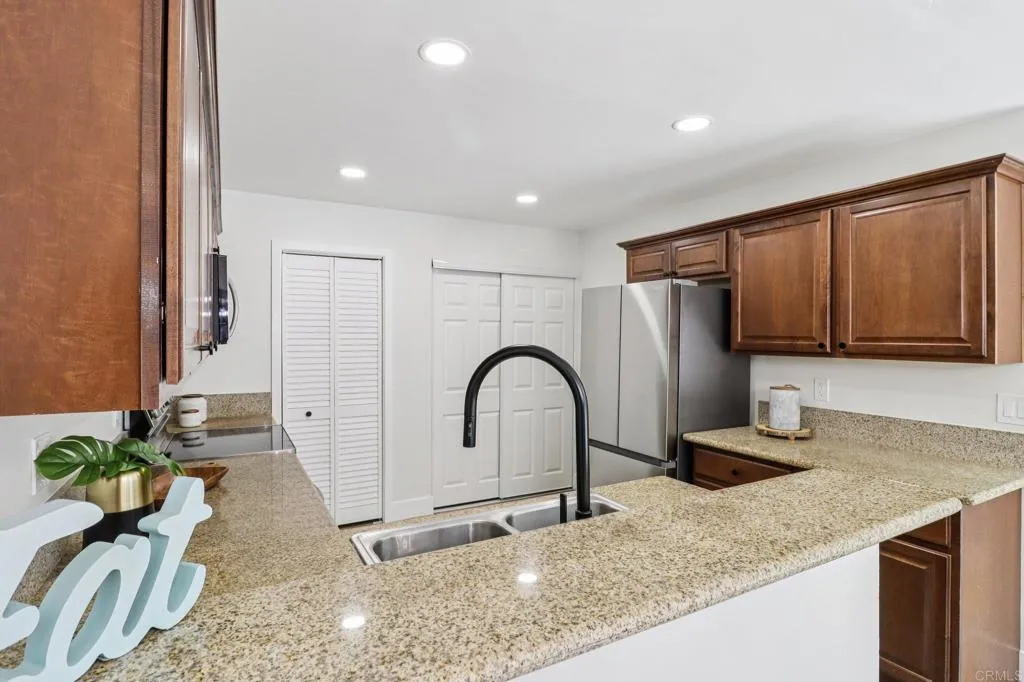 https://cdn.realtyfeed.com/cdn/127/306489227/e122cb59357635d02f3fa0497baa1dee.webp