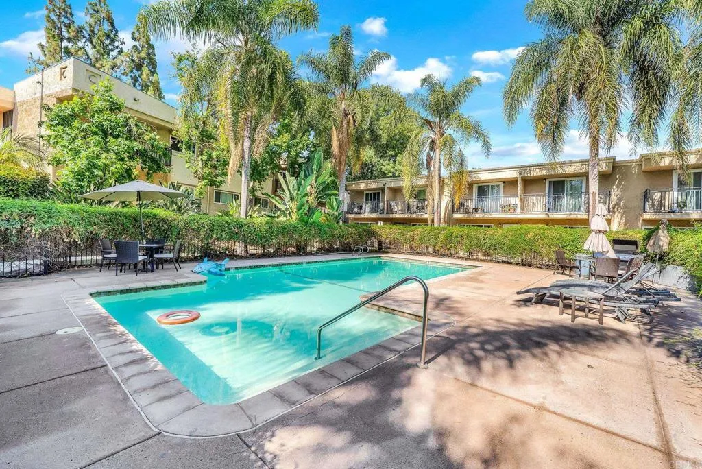 https://cdn.realtyfeed.com/cdn/127/306489242/29eb1a42fa8564eef7b7d3f15e013f03.webp