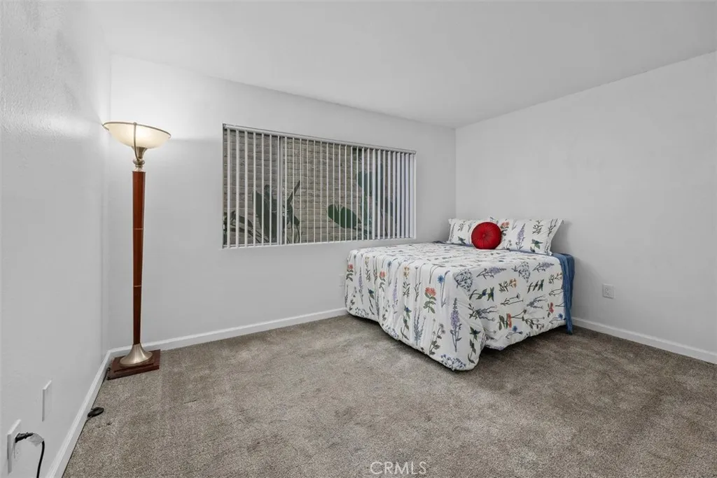 https://cdn.realtyfeed.com/cdn/127/306489257/4dc2bfc2df303af87c96ae6fec176ee4.webp