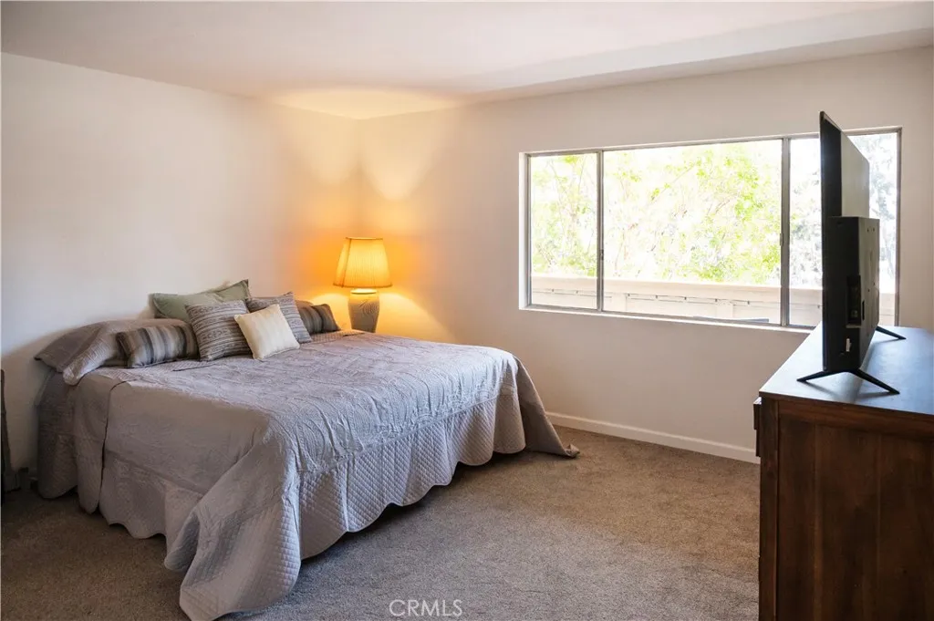 https://cdn.realtyfeed.com/cdn/127/306489257/4df72358db4e83a9fe9aac2c7f49905b.webp
