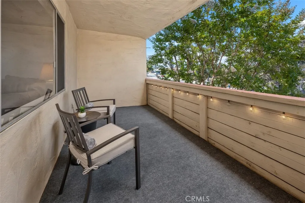 https://cdn.realtyfeed.com/cdn/127/306489257/87c13795d027c366cd254420ad462279.webp