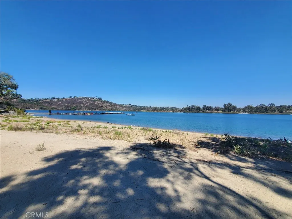 https://cdn.realtyfeed.com/cdn/127/306489257/da69b695578fe2d1fe0b92189aa2b000.webp