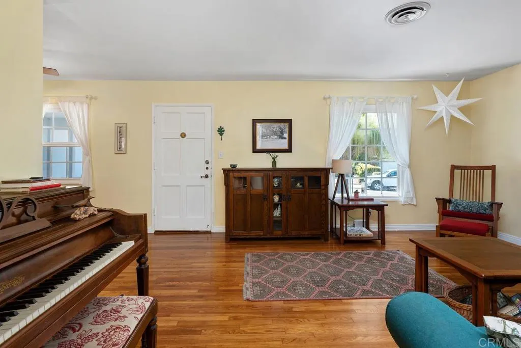https://cdn.realtyfeed.com/cdn/127/306489271/3d26710815ba112c8c45ed230e0edc6b.webp