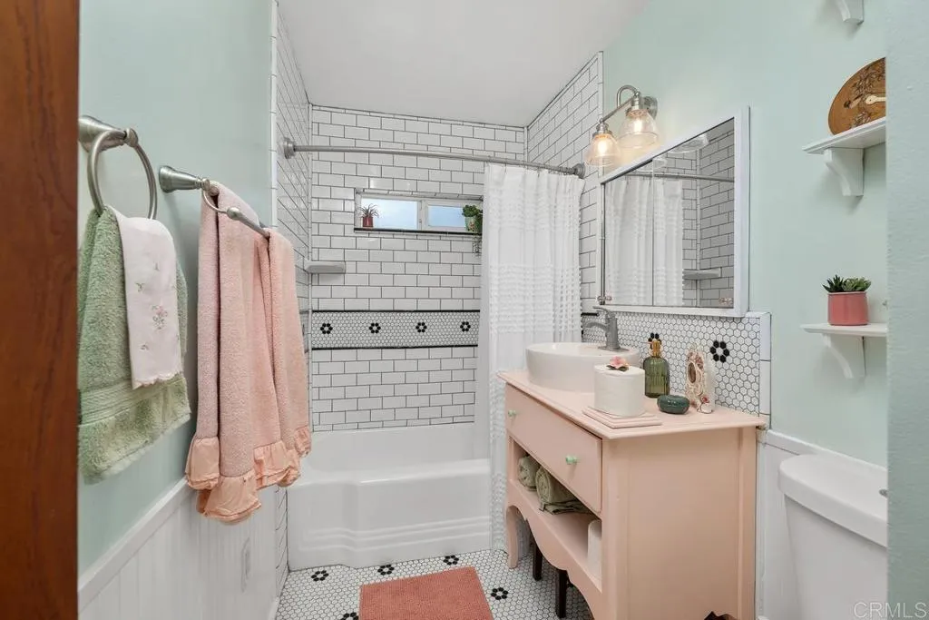 https://cdn.realtyfeed.com/cdn/127/306489271/555466277c74e100c9b39e9b05af352b.webp