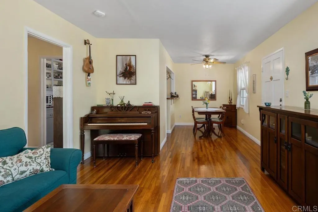 https://cdn.realtyfeed.com/cdn/127/306489271/715ff4c43722b33acad6156dd76c5093.webp
