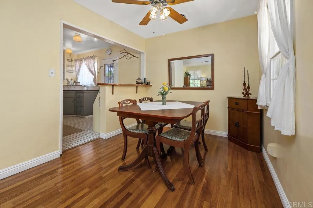 https://cdn.realtyfeed.com/cdn/127/306489271/86c815d6cbe6221efc8fe71a0d56388d.webp