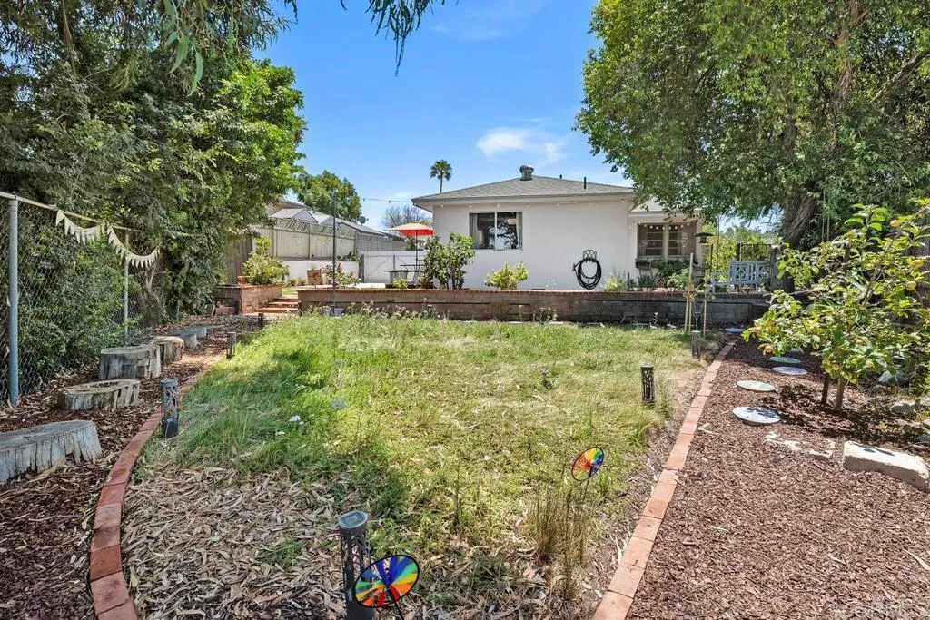 https://cdn.realtyfeed.com/cdn/127/306489271/c01686a28ae35ff24a7ebe1f39c7e04a.webp