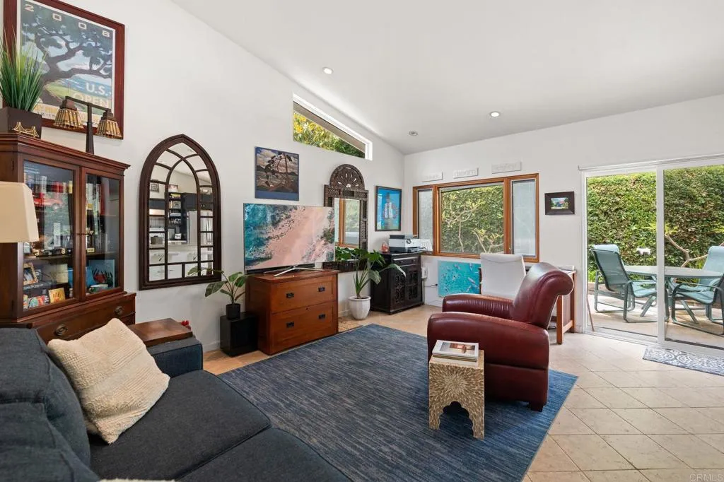 https://cdn.realtyfeed.com/cdn/127/306489342/376f8a53edb9429241854688016d9233.webp
