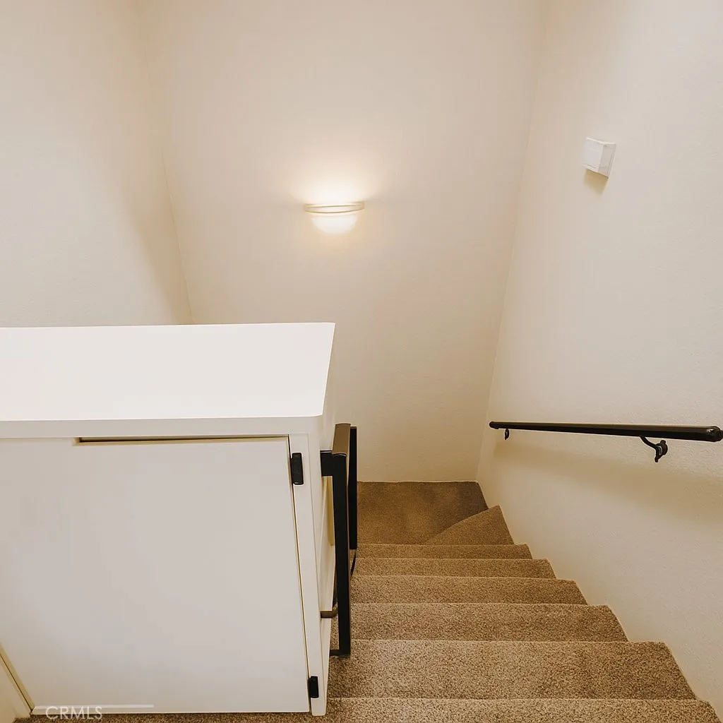 https://cdn.realtyfeed.com/cdn/127/306489360/b90fad886775e5f30b14d7fcaacd7fbb.webp