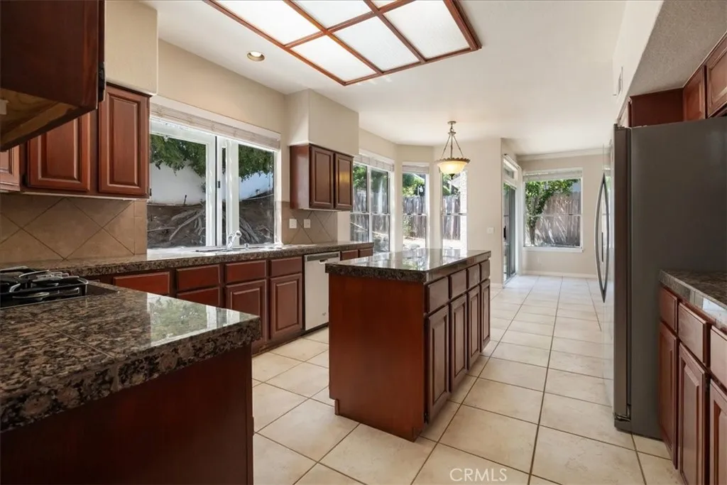 https://cdn.realtyfeed.com/cdn/127/306489427/d1b7c0dda00560f6623421ef70d58ff0.webp