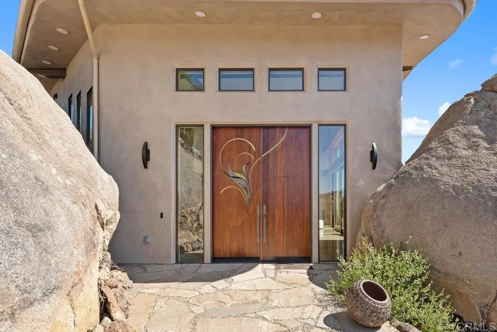 https://cdn.realtyfeed.com/cdn/127/306489454/172ff89a33b1e36160a477d18af7dd3b.webp
