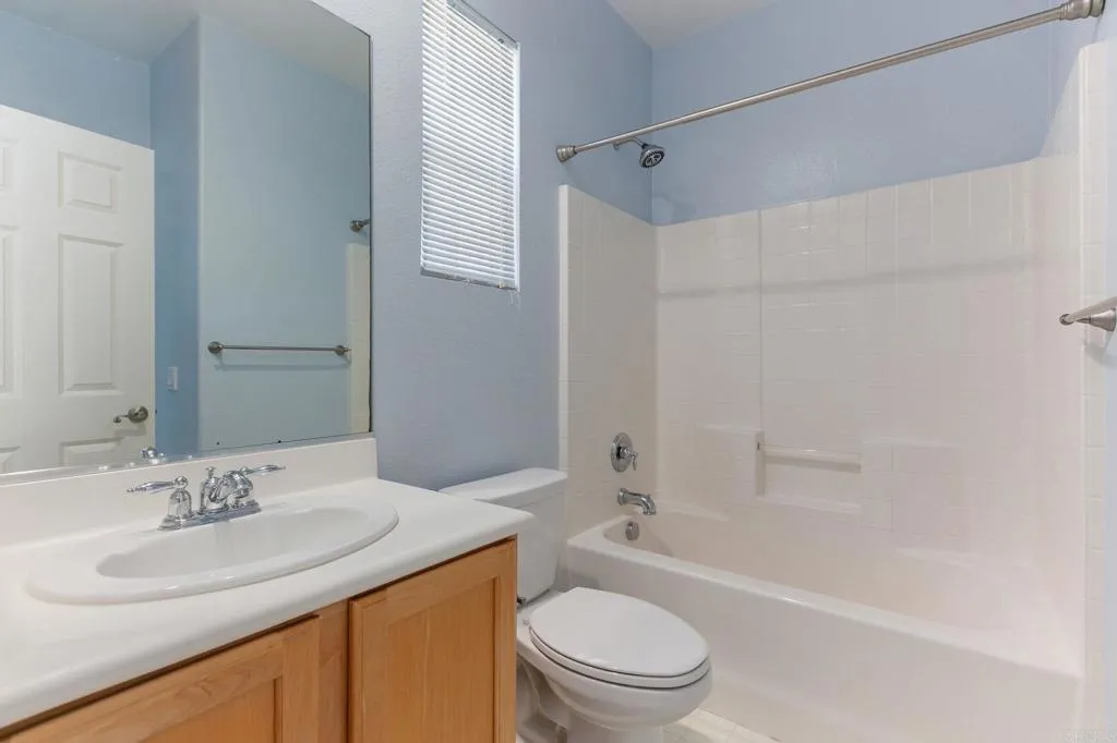 https://cdn.realtyfeed.com/cdn/127/306489458/79a0bf08dd293a0d05c03fafeb1b1c7e.webp