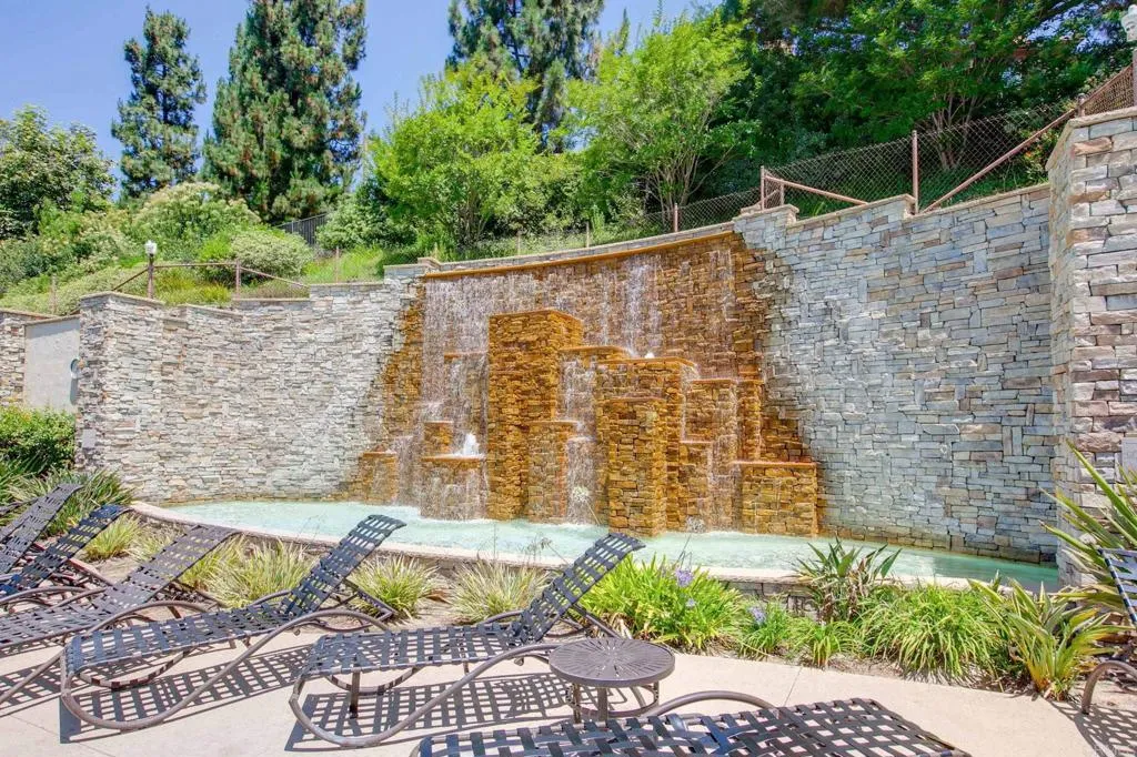 https://cdn.realtyfeed.com/cdn/127/306489458/c863ea78e02716a4c3628ed3f9a8ca74.webp