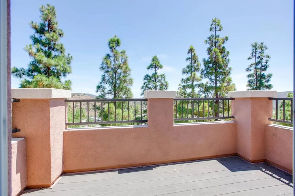 https://cdn.realtyfeed.com/cdn/127/306489458/dea703e8cdfa1703f38c4e811aae7a2c.webp