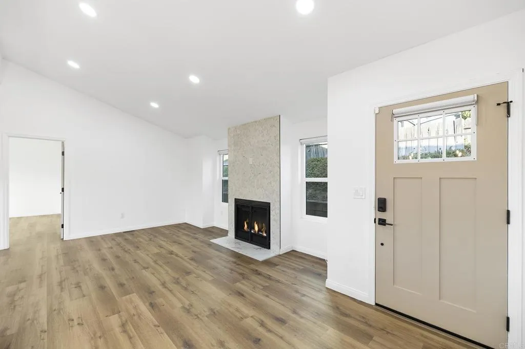 https://cdn.realtyfeed.com/cdn/127/306489460/46ccfbbf14b7e9f6792631cceb48ba7a.webp