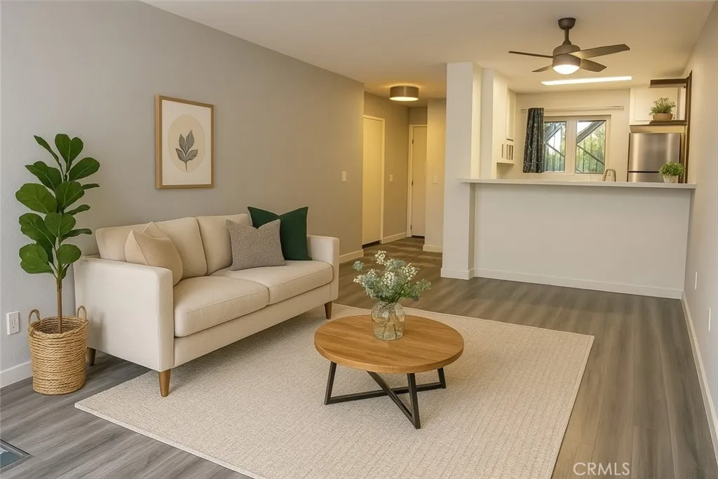 Photo #4: OC25154924 Listing 