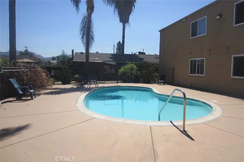 https://cdn.realtyfeed.com/cdn/127/306489547/8bc80a7df5fcae19ba3f9370d1929839.webp