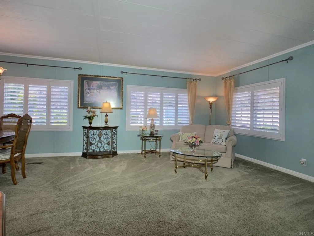 https://cdn.realtyfeed.com/cdn/127/306489603/31311b36b1053252082938cda5a0f8d0.webp