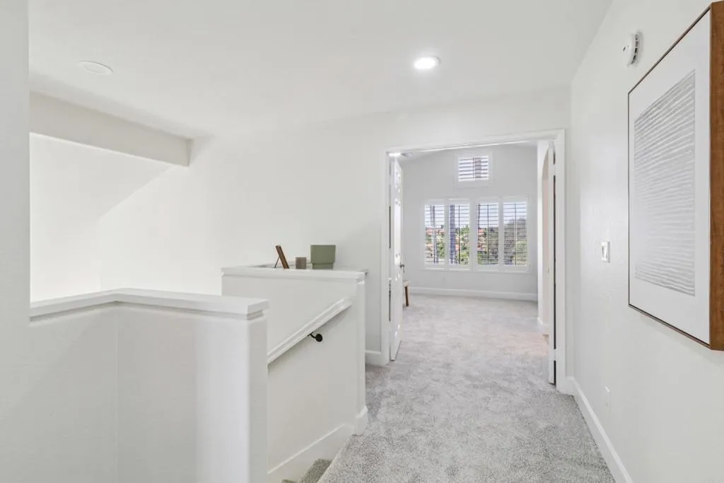 https://cdn.realtyfeed.com/cdn/127/306489755/4d2c2fa17d62d361ddd8a1f08bf25a30.webp