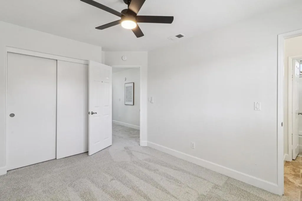 https://cdn.realtyfeed.com/cdn/127/306489755/a2c4b9a4aad46b28149b2d3f9621b832.webp