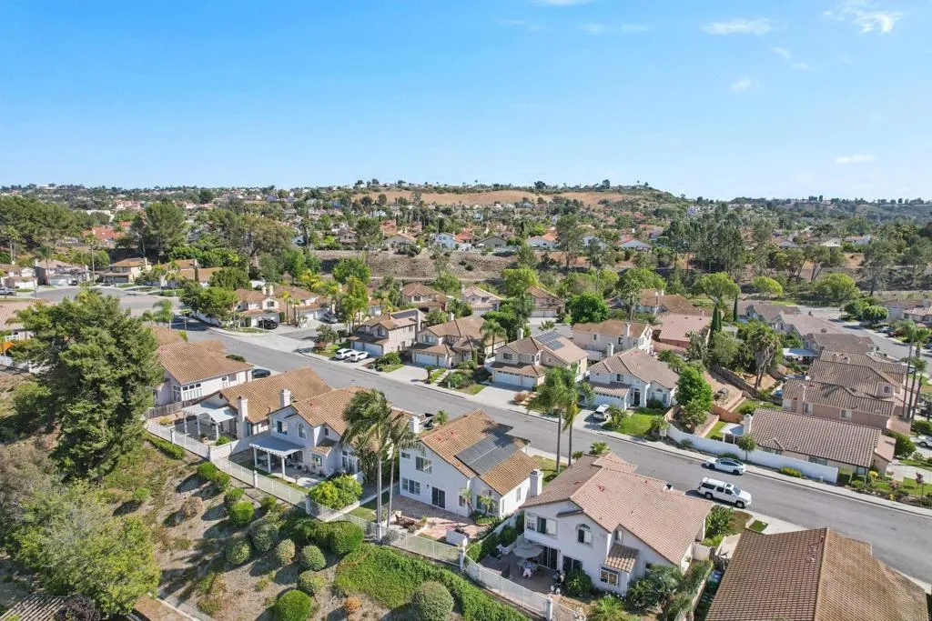 https://cdn.realtyfeed.com/cdn/127/306489755/f6c92d7c75990552d29068d018f835ee.webp