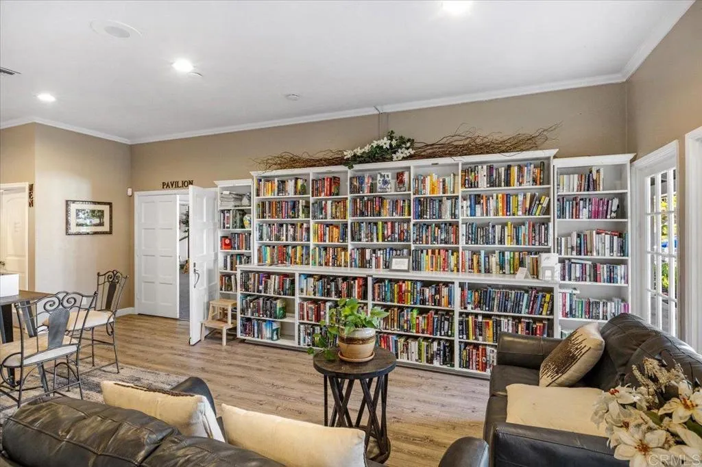 https://cdn.realtyfeed.com/cdn/127/306489854/56acaaed37671fa63850e1d888745728.webp
