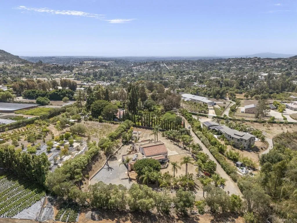 https://cdn.realtyfeed.com/cdn/127/306489872/1ec7b75838b8558cb9f50d88a4c9de0c.webp