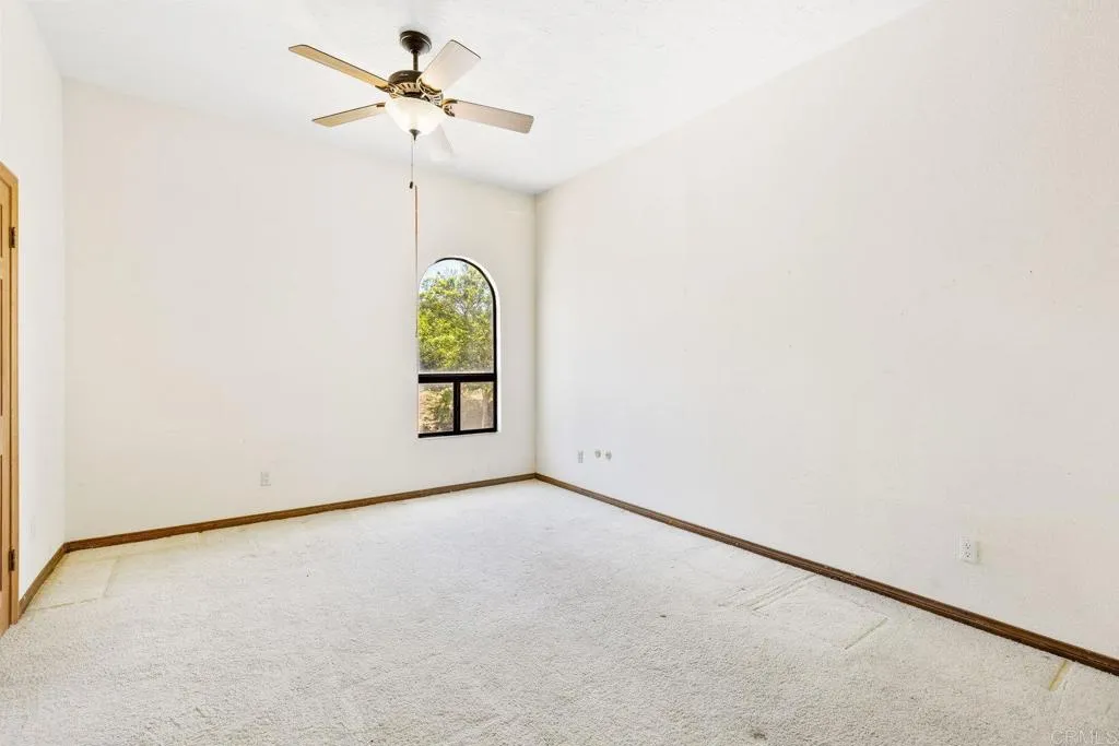 https://cdn.realtyfeed.com/cdn/127/306489872/41a367d07af99402e10ace54c968181e.webp