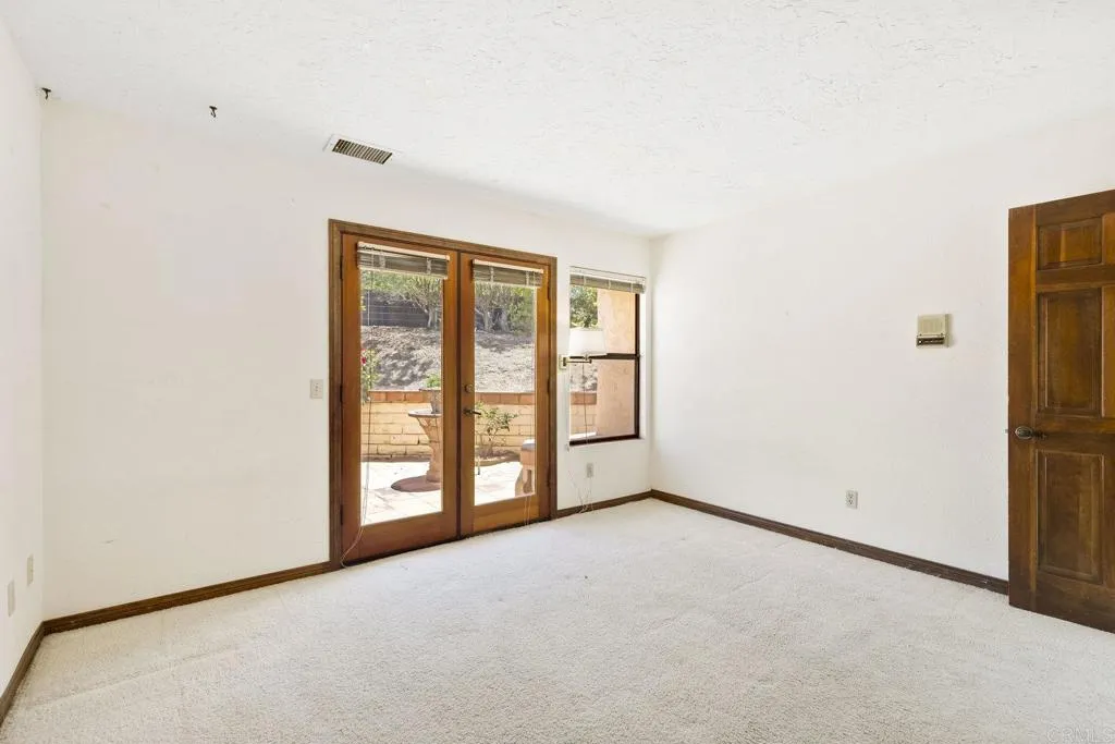https://cdn.realtyfeed.com/cdn/127/306489872/d42a9c691031caa24dc6d71858ecc2f8.webp