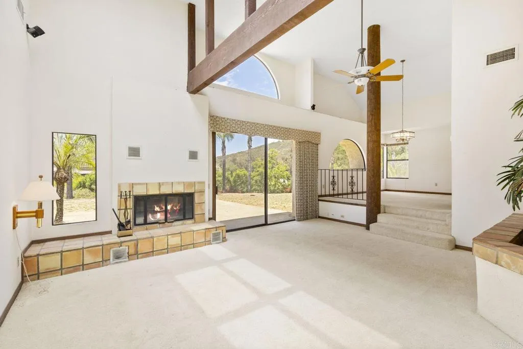 https://cdn.realtyfeed.com/cdn/127/306489872/e75f755b29360e6e38d8721fb9d2addf.webp