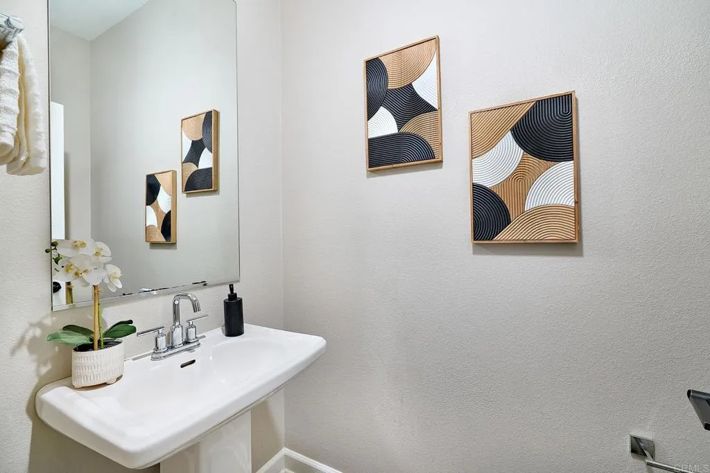 https://cdn.realtyfeed.com/cdn/127/306489874/32758a9f88473a7d77b605f1a77778ce.webp