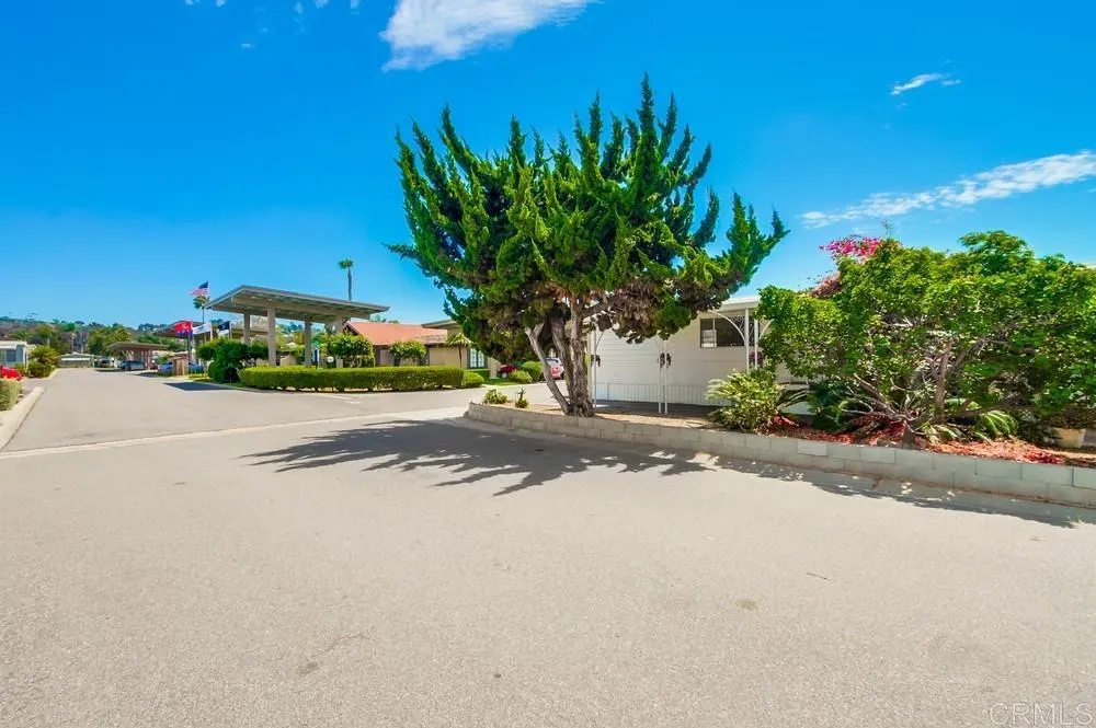 https://cdn.realtyfeed.com/cdn/127/306489883/f4589c947182f083be142769e833b6e9.webp
