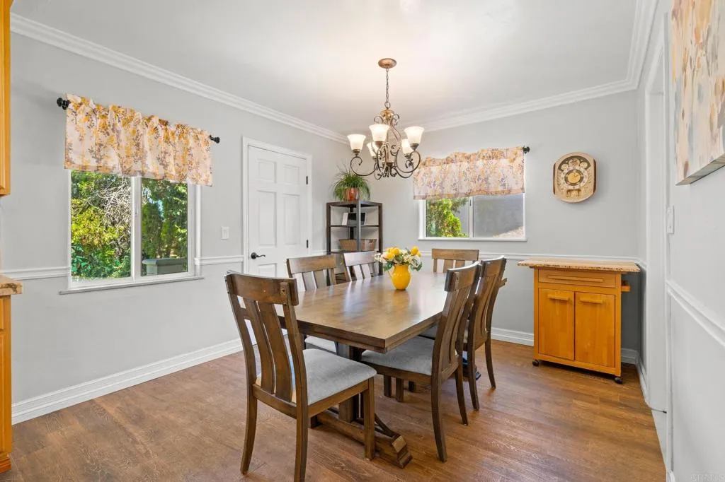 https://cdn.realtyfeed.com/cdn/127/306489885/9e81e4393118b8c6b75244151b3a7b72.webp
