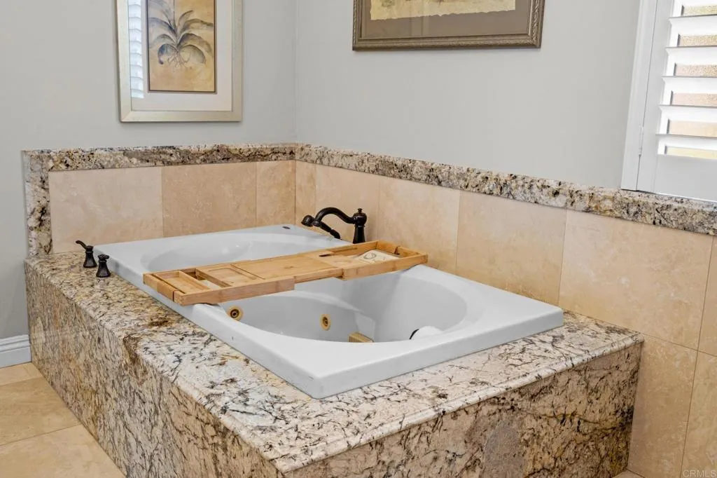 https://cdn.realtyfeed.com/cdn/127/306489885/ce61a416f3846727571f3e869e41d01f.webp