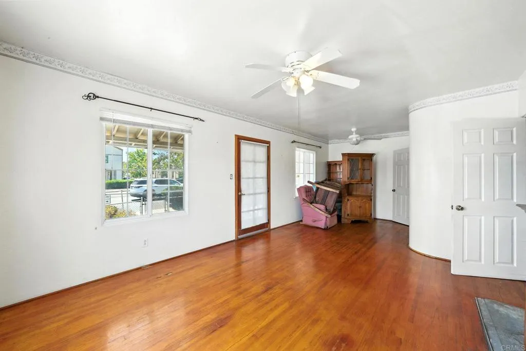 https://cdn.realtyfeed.com/cdn/127/306489888/21f45b95d01835d0646d91f2768c1d96.webp