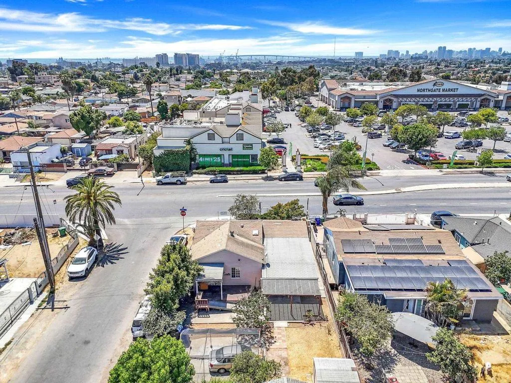 https://cdn.realtyfeed.com/cdn/127/306489888/a914c1e96047d9320afe87d8e7302aa5.webp