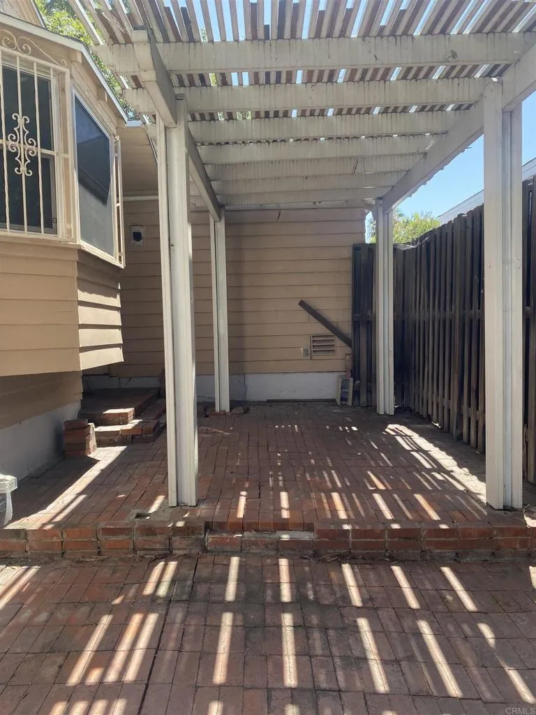 https://cdn.realtyfeed.com/cdn/127/306489908/1ad7fc7a8e0b6ca2fdf7d2a2f73c91ca.webp