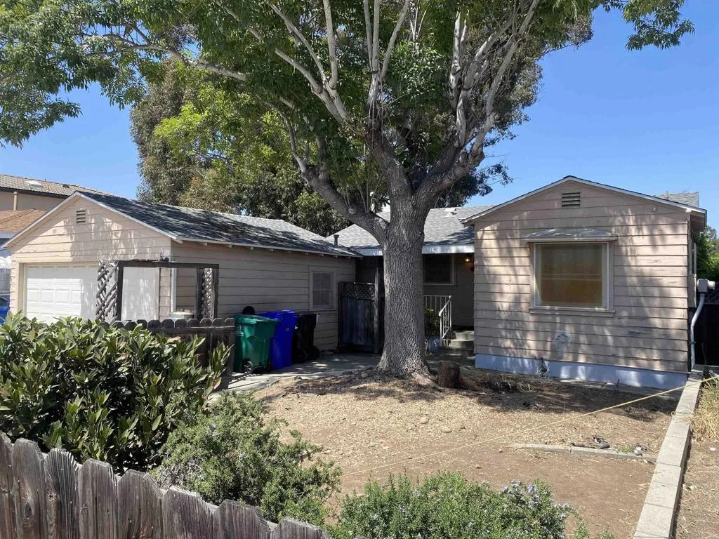 https://cdn.realtyfeed.com/cdn/127/306489908/d3759c0aaa1b2b513b1e9277181ddd9f.webp