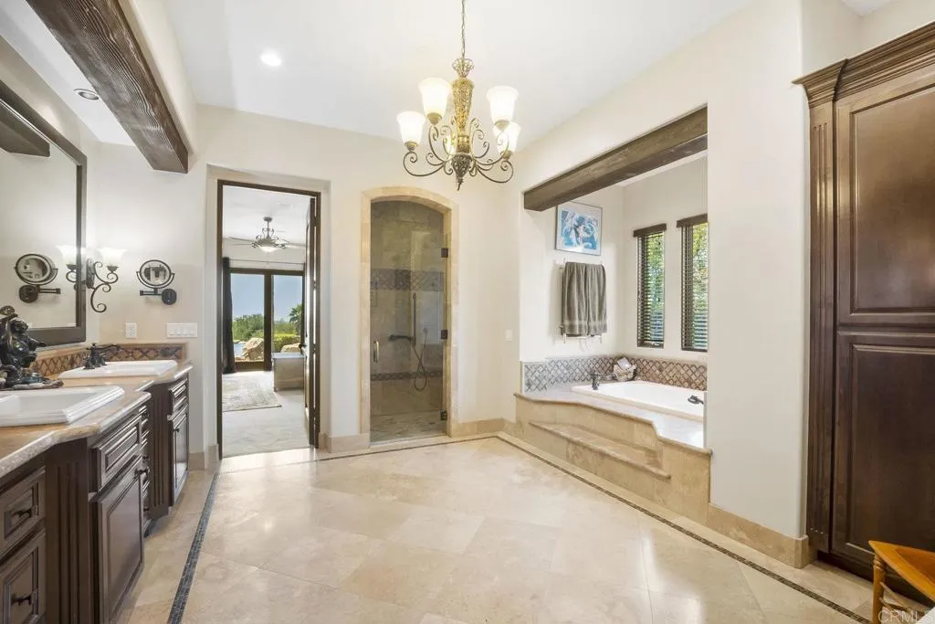 https://cdn.realtyfeed.com/cdn/127/306489911/1546b5b76e2a8033dc1e24041922117c.webp